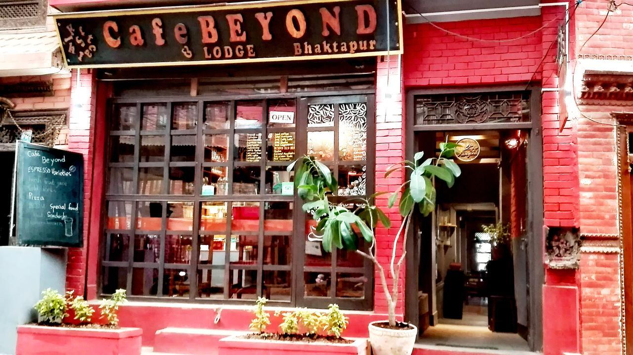 Cafe Beyond And Guest House Bhaktapur Exterior foto